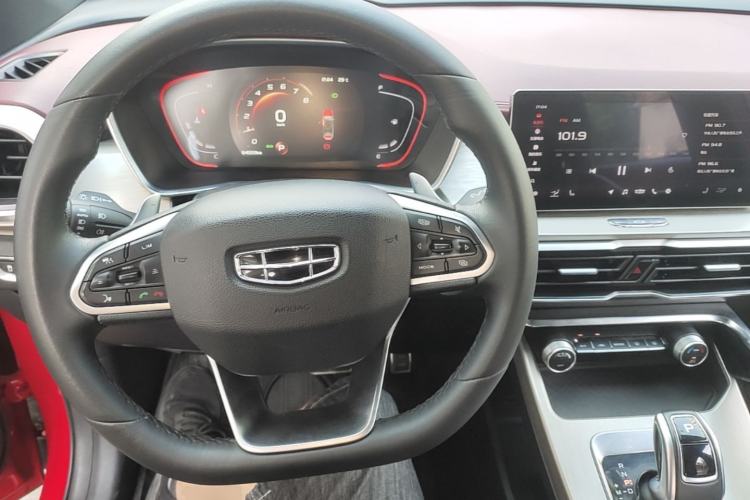 Used Geely Auto Coolray 2019 Sport Model 260T DCT Battle China V Standard Center Console