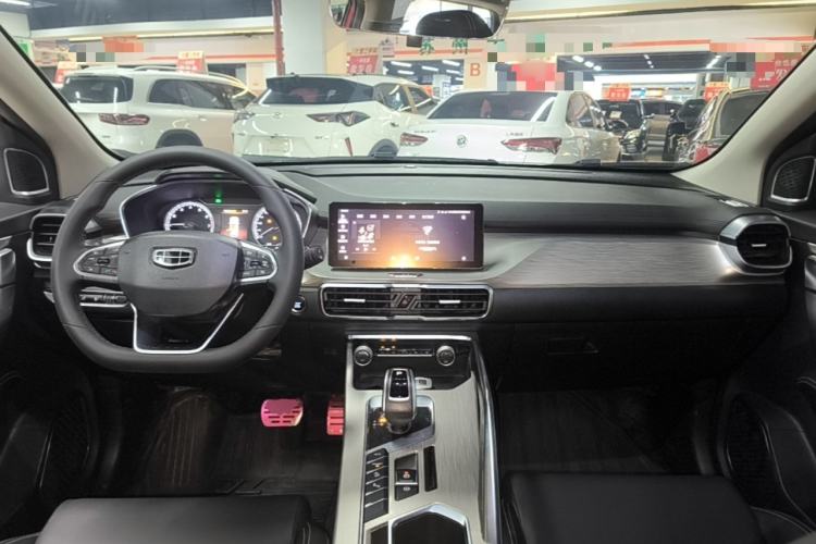 Used Geely Auto Coolray 2019 260T DCT Knight China V Standard Center Console