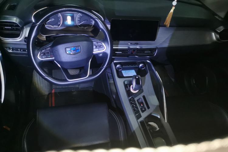 Used Geely Auto Coolray 2019 260T DCT Knight China V Standard Center Console