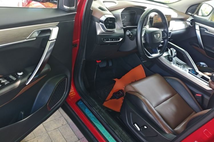 Used Geely Auto Coolray 2019 260T DCT Explorer China V Standard Driver Seat