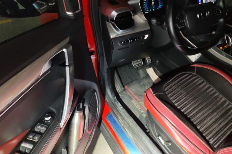 Used Geely Auto Coolray 2019 Sport Model 260T DCT Battle China V Standard Driver Seat