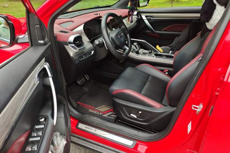 Used Geely Auto Coolray 2019 Sport Model 260T DCT Battle China V Standard Driver Seat