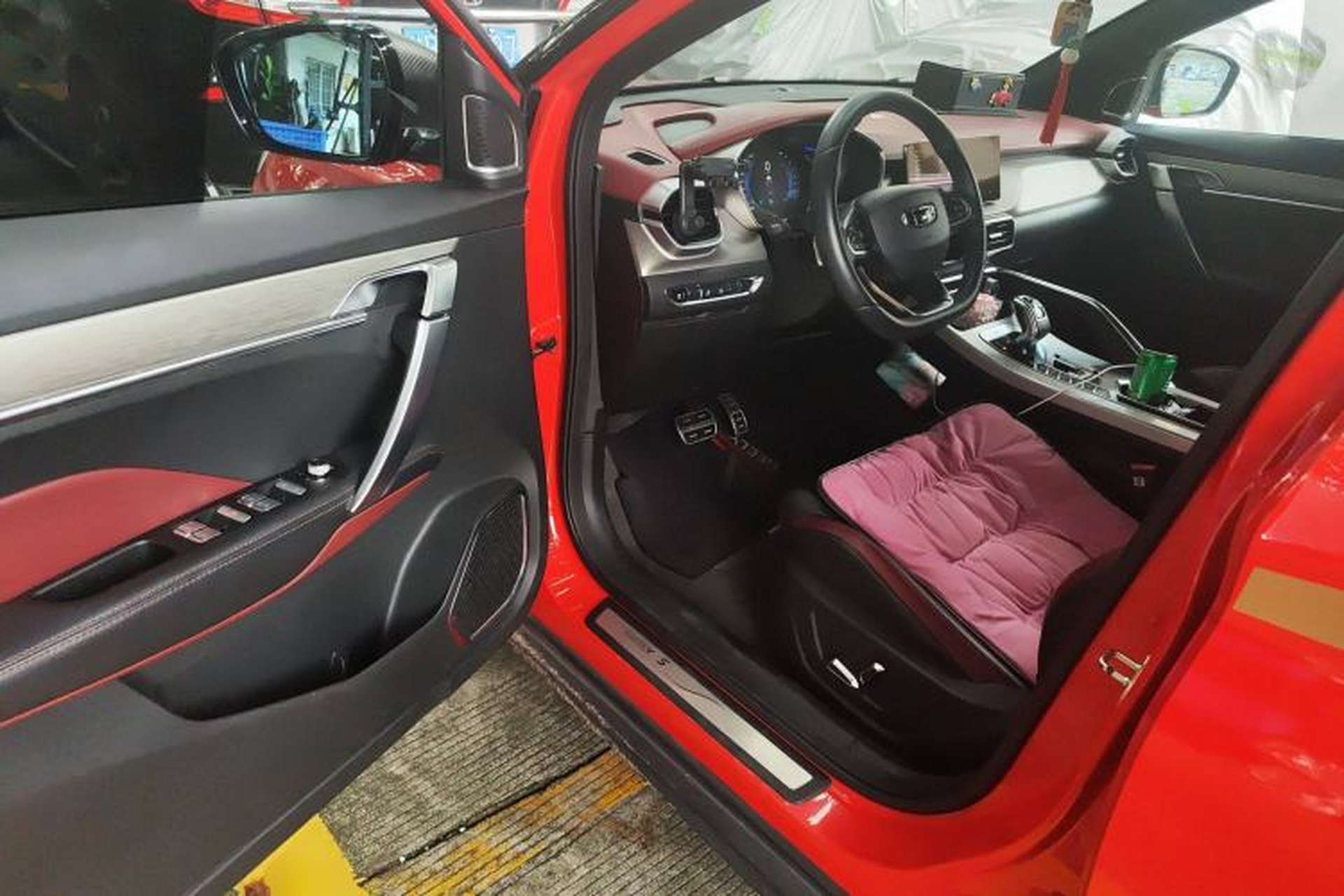 Used Geely Auto Coolray 2019 Sport Model 260T DCT Battle China V Standard Driver Seat