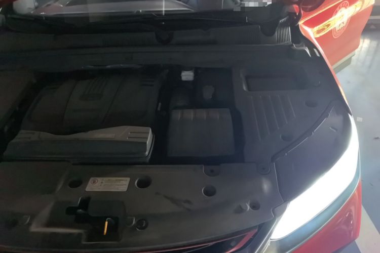 Used Geely Auto Coolray 2019 Sport Version 260T DCT Battle China VI Standard Engine Bay Left