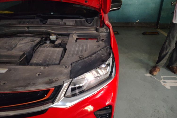 Used Geely Auto Coolray 2019 Sport Version 260T DCT Explorer China VI Standard Engine Bay Left