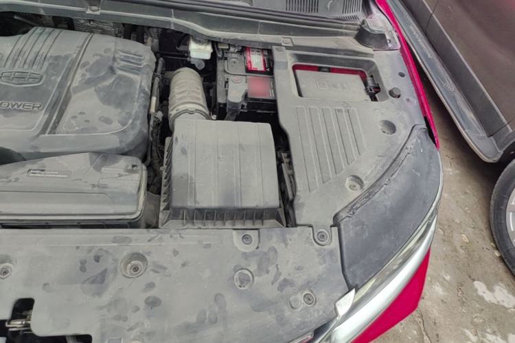 Used Geely Auto Coolray 2019 Sport Model 260T DCT Battle China V Standard Engine Bay Left