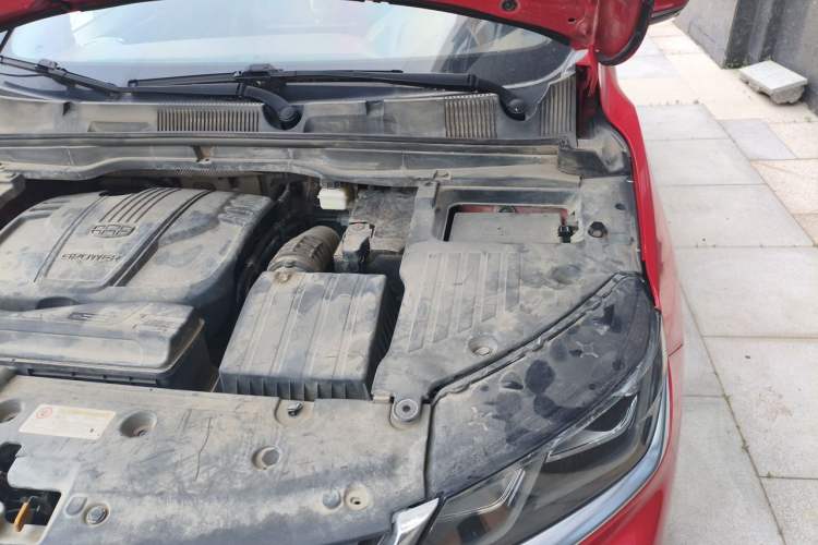 Used Geely Auto Coolray 2019 260T DCT Explorer China VI Standard Engine Bay Left