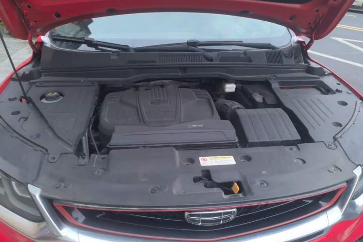 Used Geely Auto Coolray 2019 Sport Model 260T DCT Battle China V Standard Engine Bay
