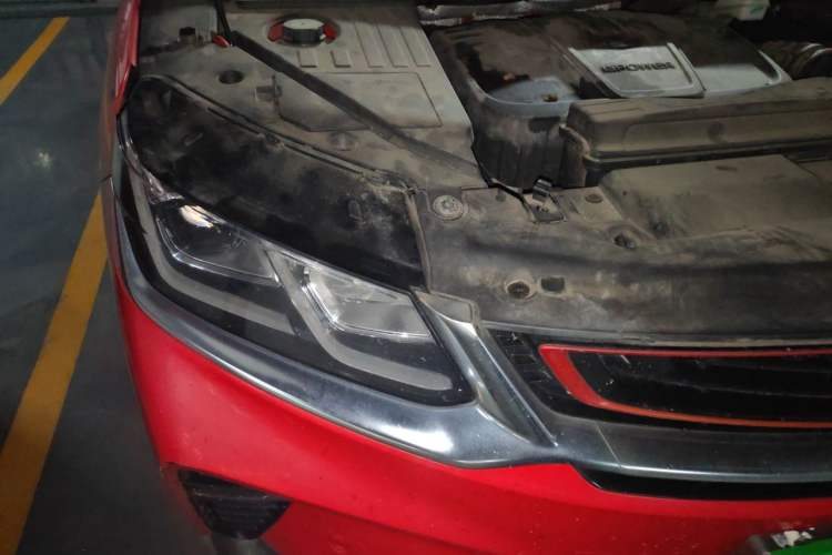 Used Geely Auto Coolray 2019 Sport Version 260T DCT Battle China VI Standard Engine Bay Right