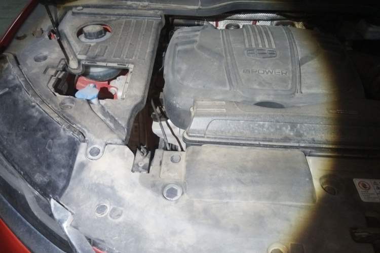 Used Geely Auto Coolray 2019 Sport Version 260T DCT Battle China VI Standard Engine Bay Right