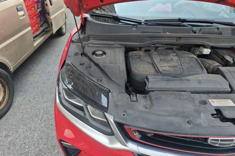 Used Geely Auto Coolray 2019 Sport Model 260T DCT Battle China V Standard Engine Bay Right