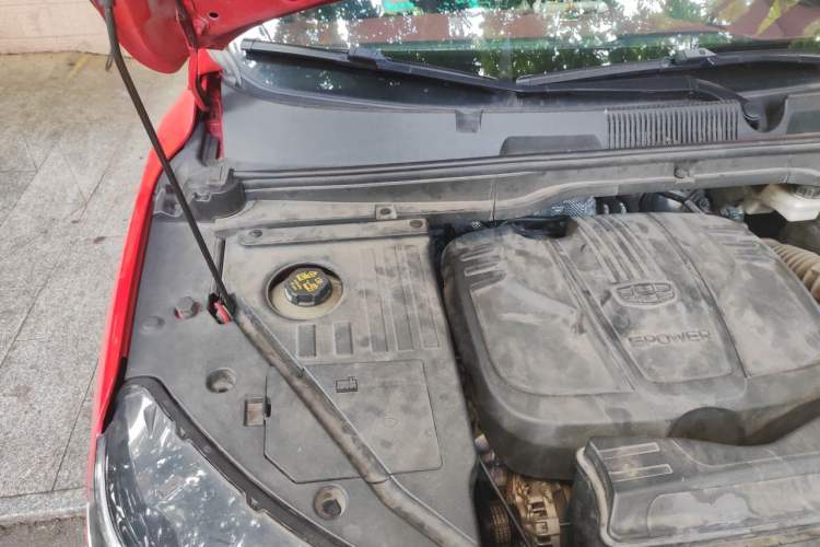 Used Geely Auto Coolray 2019 Sport Version 260T DCT Battle China VI Standard Engine Bay Right