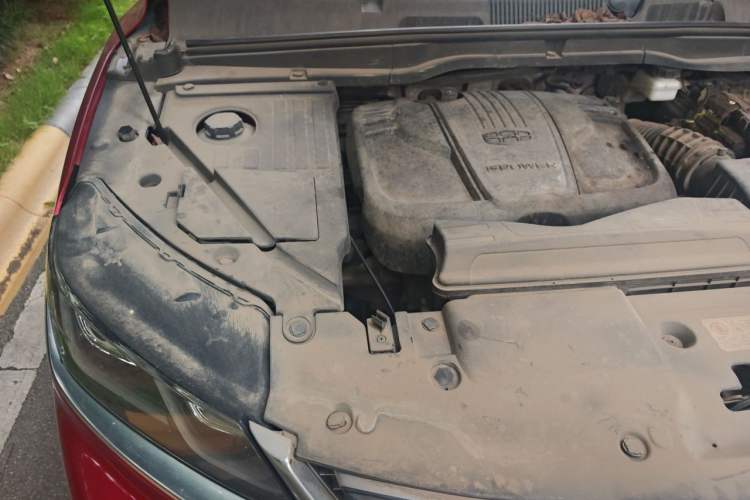 Used Geely Auto Coolray 2019 260T DCT Explorer China VI Standard Engine Bay Right