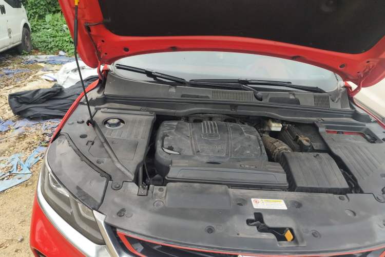 Used Geely Auto Coolray 2019 Sport Model 260T DCT Battle China V Standard Engine Bay Right