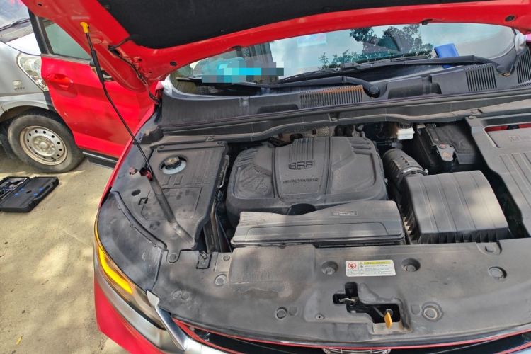 Used Geely Auto Coolray 2019 Sport Model 260T DCT Battle China V Standard Engine Bay Right