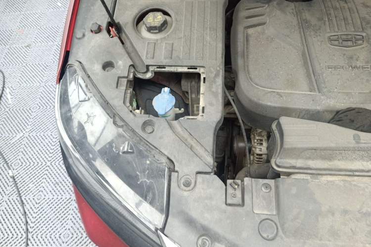 Used Geely Auto Coolray 2019 260T DCT Knight China VI Standard Engine Bay Right