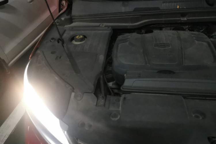 Used Geely Auto Coolray 2019 260T DCT Knight China V Standard Engine Bay Right