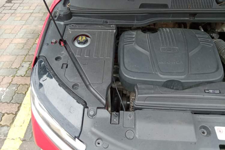 Used Geely Auto Coolray 2019 Sport Model 260T DCT Patrol China V Standard Engine Bay Right