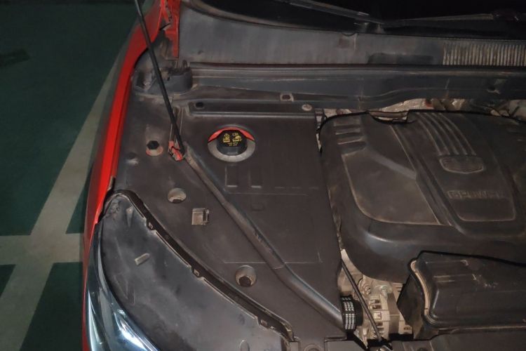 Used Geely Auto Coolray 2019 Sport Version 260T DCT Battle China VI Standard Engine Bay Right