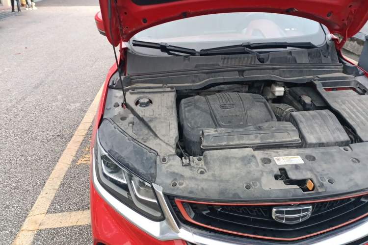 Used Geely Auto Coolray 2019 Sport Model 260T DCT Battle China V Standard Engine Bay Right