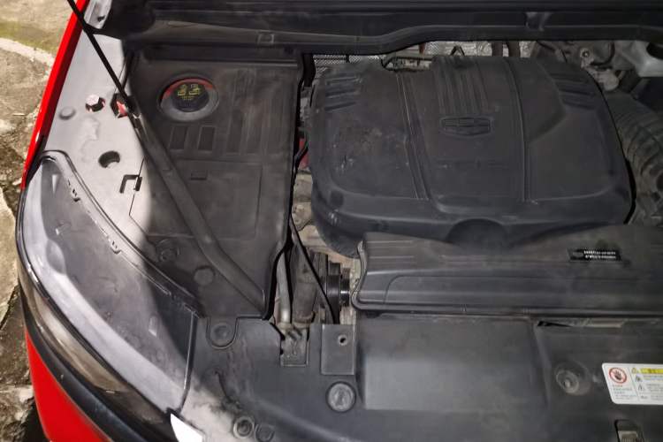 Used Geely Auto Coolray 2019 Sport Model 260T DCT Patrol China V Standard Engine Bay Right