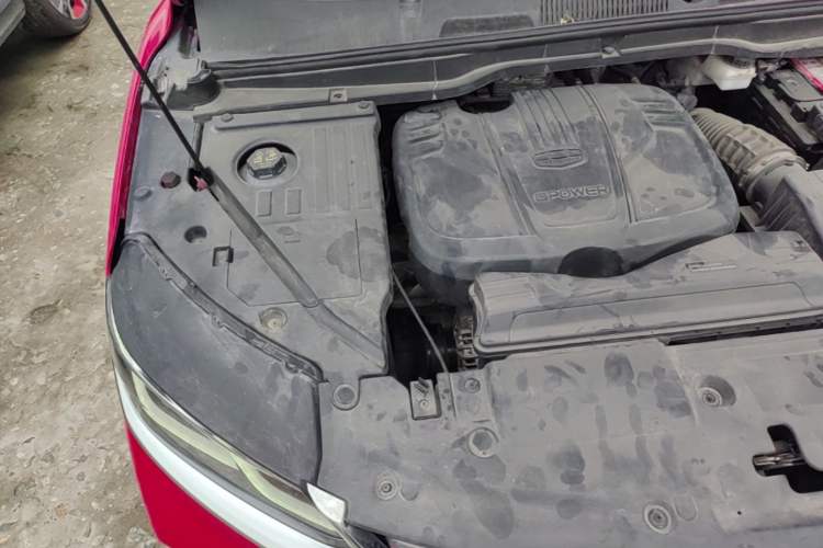 Used Geely Auto Coolray 2019 Sport Model 260T DCT Battle China V Standard Engine Bay Right