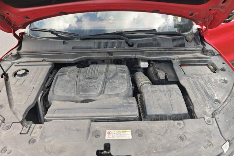 Used Geely Auto Coolray 2019 Sport Version 260T DCT Battle China VI Standard Engine Bay