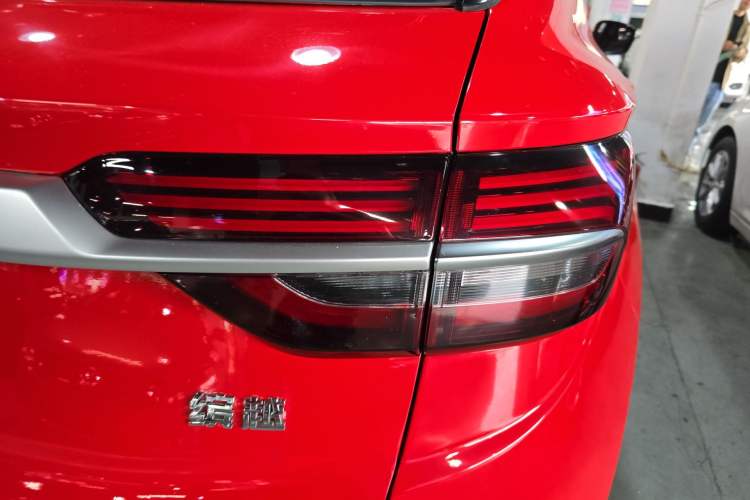 Used Geely Auto Coolray 2019 Sport Version 260T DCT Explorer China VI Standard Exterior 1