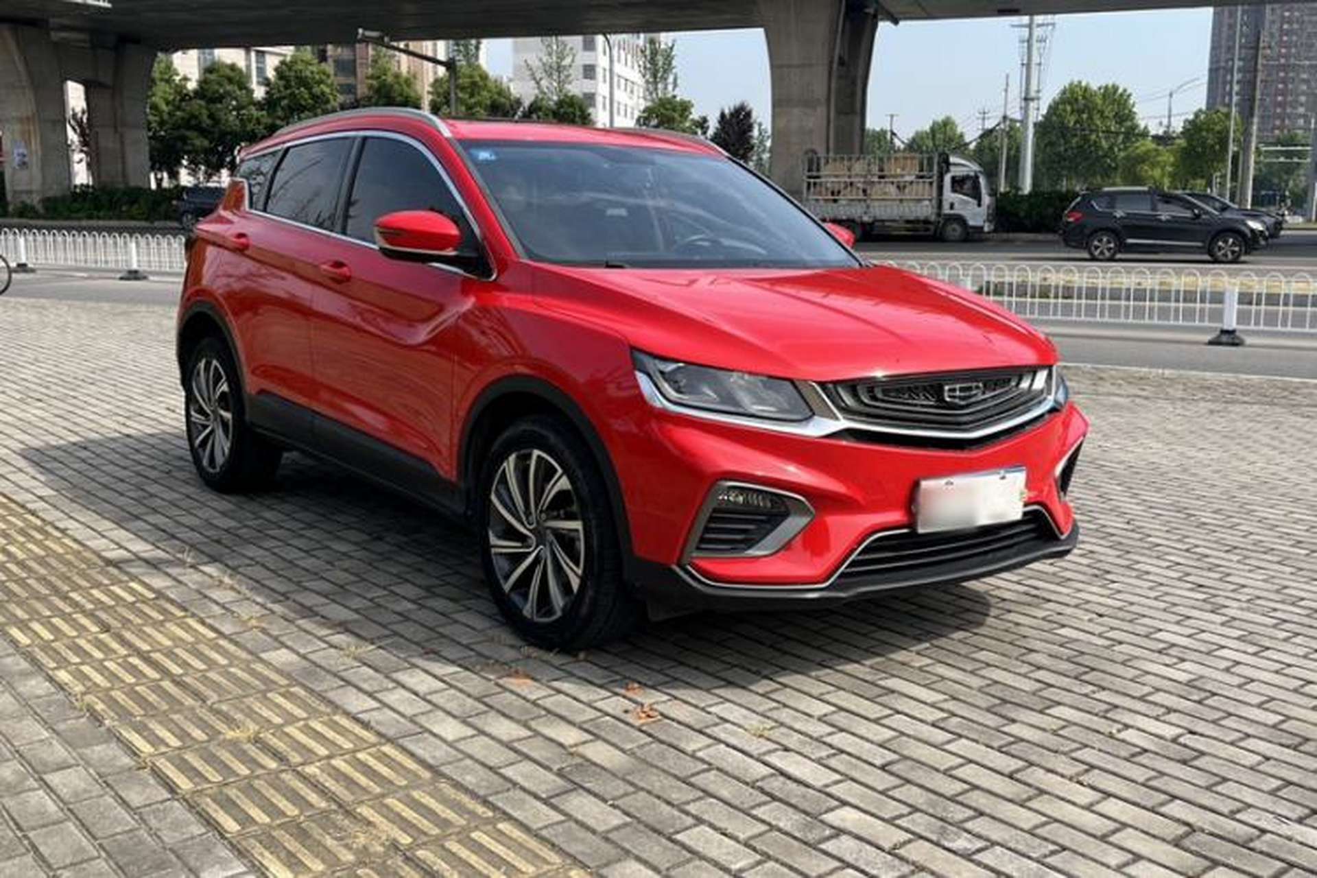 Used Geely Auto Coolray 2019 260T DCT Knight China VI Standard Exterior 3