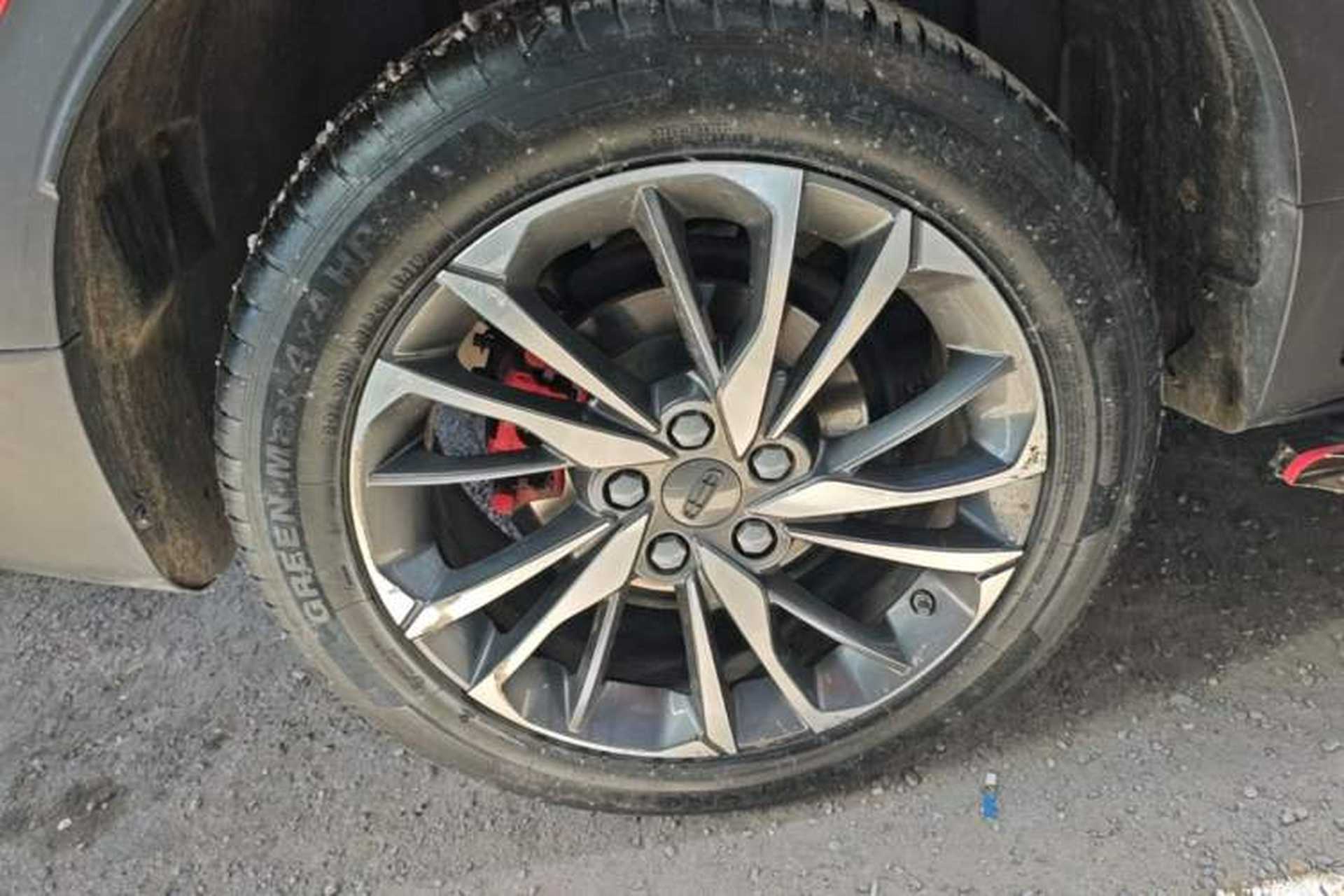 Used Geely Auto Coolray 2019 Sport Model 260T DCT Patrol China V Standard Exterior 5