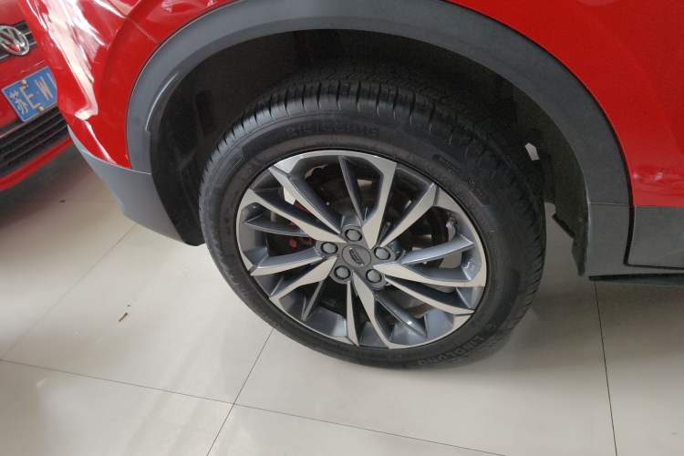 Used Geely Auto Coolray 2019 Sport Version 260T DCT Explorer China VI Standard Exterior 5