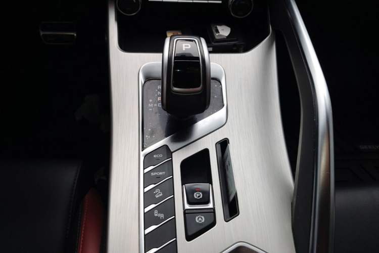 Used Geely Auto Coolray 2019 Sport Version 260T DCT Explorer China VI Standard Gear Lever