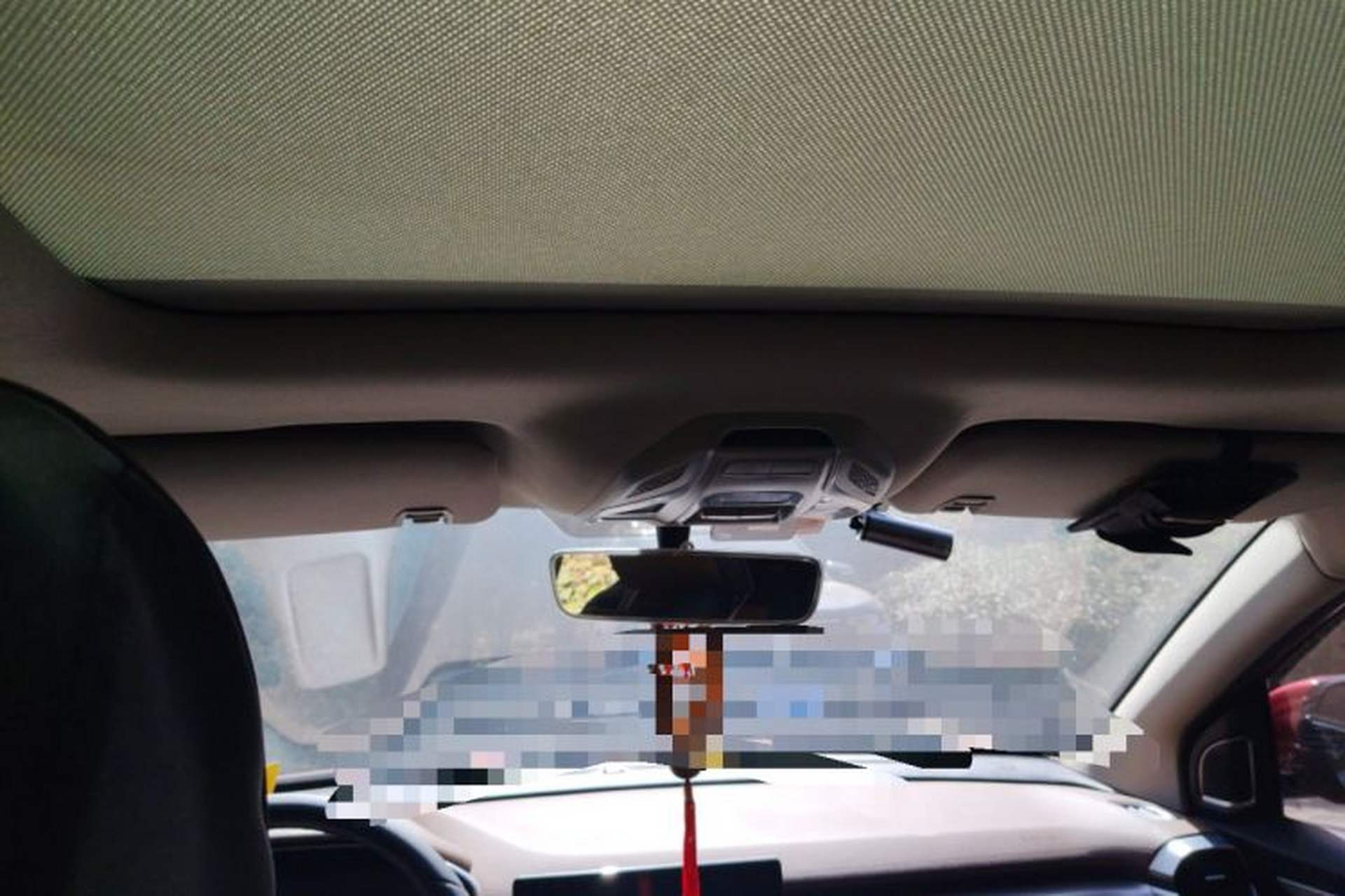 Used Geely Auto Coolray 2019 260T DCT Explorer China V Standard Headliner