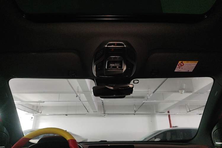 Used Geely Auto Coolray 2019 Sport Version 260T DCT Battle China VI Standard Headliner