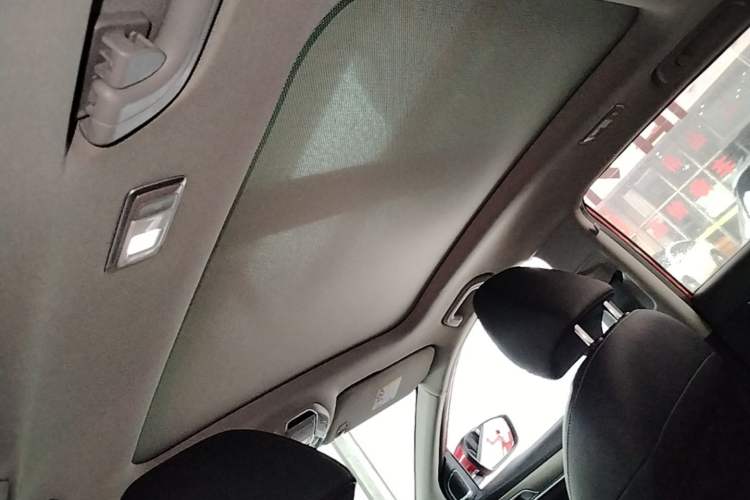 Used Geely Auto Coolray 2019 260T DCT Knight China V Standard Headliner