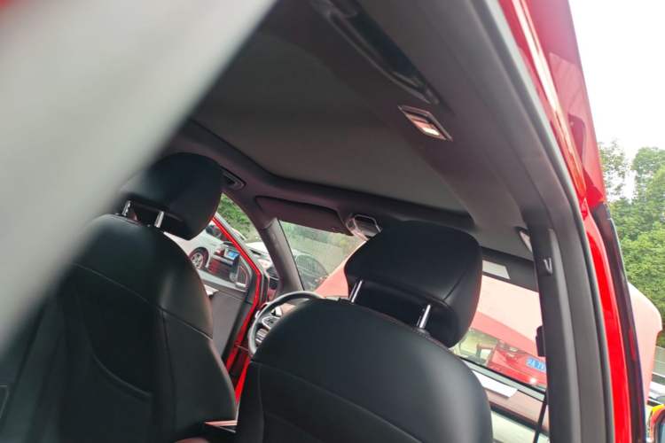 Used Geely Auto Coolray 2019 Sport Model 260T DCT Battle China V Standard Headliner