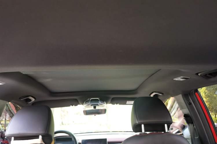 Used Geely Auto Coolray 2019 Sport Model 260T DCT Patrol China V Standard Headliner