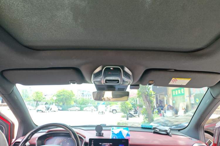 Used Geely Auto Coolray 2019 Sport Model 260T DCT Battle China V Standard Headliner