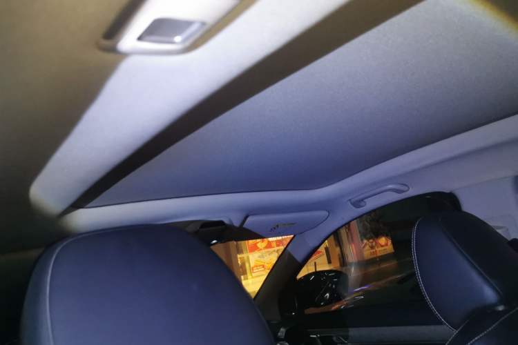 Used Geely Auto Coolray 2019 260T DCT Knight China V Standard Headliner