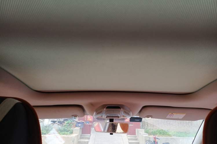 Used Geely Auto Coolray 2019 260T DCT Knight China V Standard Headliner