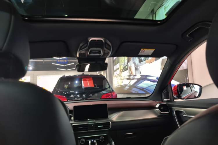 Used Geely Auto Coolray 2019 Sport Model 260T DCT Battle China V Standard Headliner