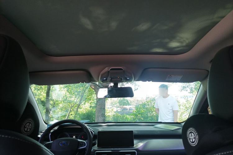 Used Geely Auto Coolray 2019 260T DCT Knight China V Standard Headliner