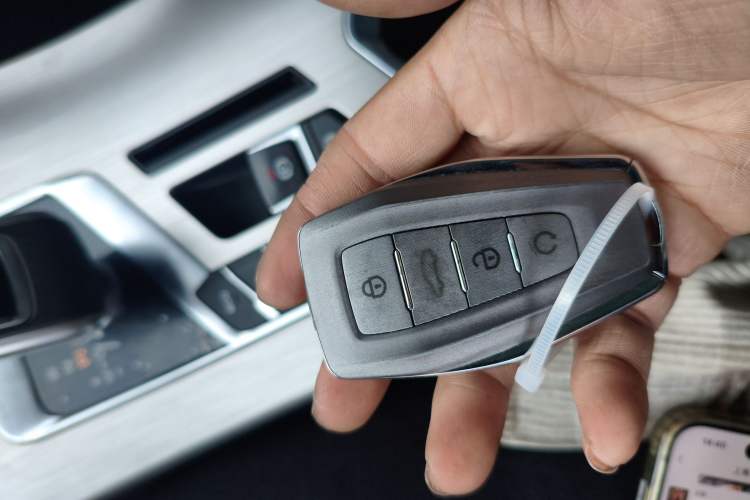Used Geely Auto Coolray 2019 Sport Model 260T DCT Patrol China V Standard Interior 1