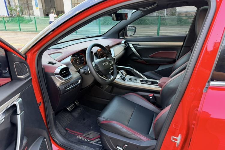 Used Geely Auto Coolray 2019 Sport Model 260T DCT Battle China V Standard Interior 1