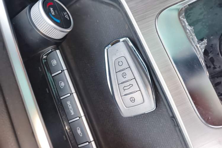 Used Geely Auto Coolray 2019 260T DCT Knight China VI Standard Interior 1