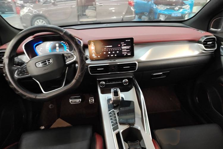 Used Geely Auto Coolray 2019 Sport Version 260T DCT Explorer China VI Standard Interior 2