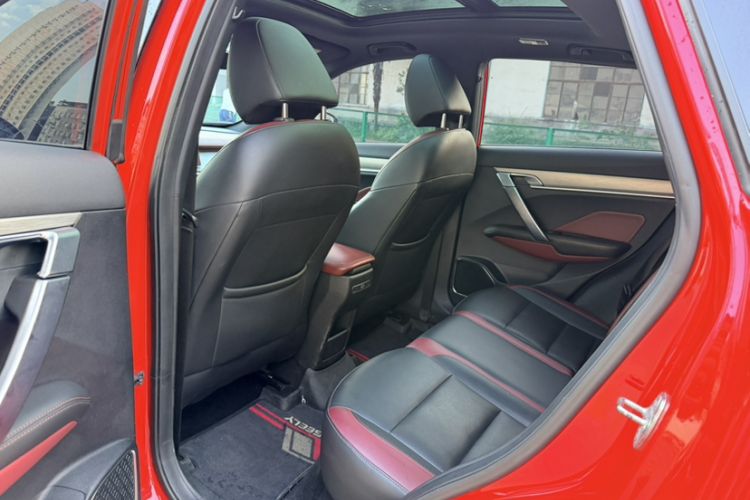 Used Geely Auto Coolray 2019 Sport Model 260T DCT Battle China V Standard Interior 2