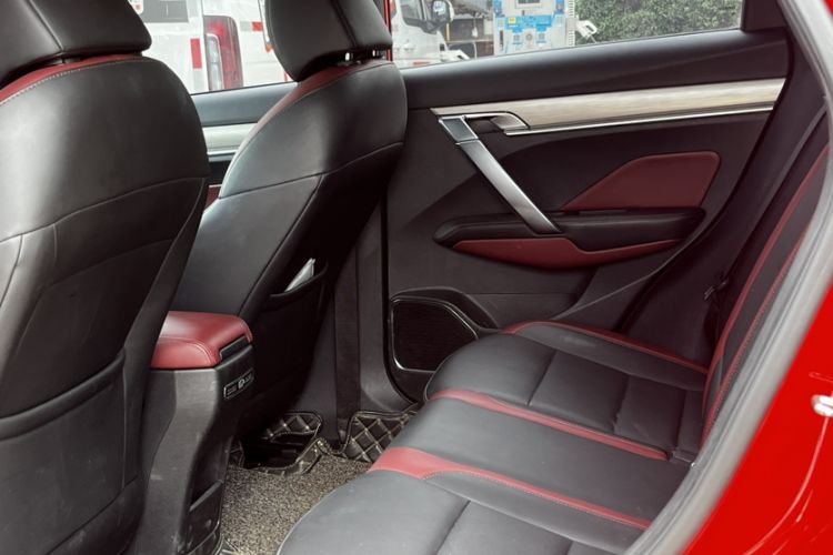 Used Geely Auto Coolray 2019 Sport Model 260T DCT Battle China V Standard Interior 3
