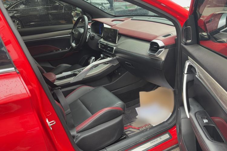 Used Geely Auto Coolray 2019 Sport Model 260T DCT Patrol China V Standard Interior 4