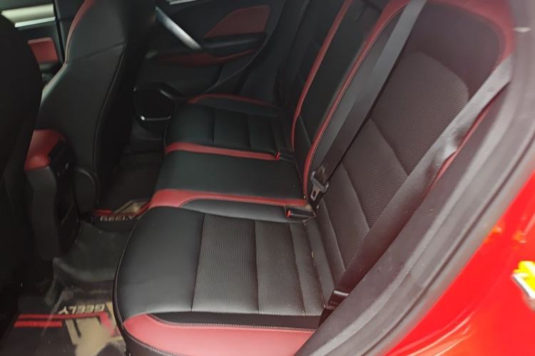 Used Geely Auto Coolray 2019 260T DCT Explorer China VI Standard Interior 4